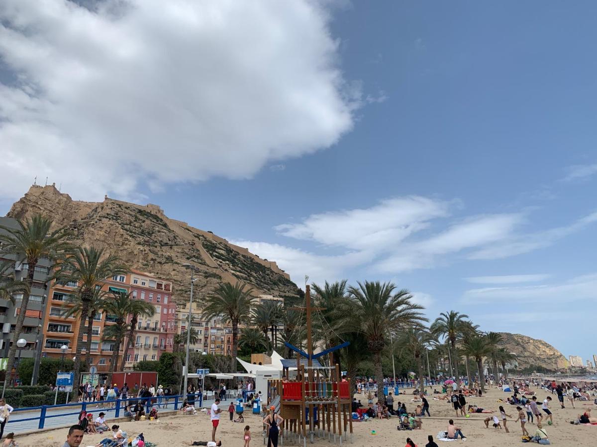 Luxury Apartment By The Sea Alicante Exterior foto